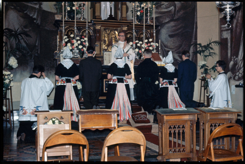 Volendamse bruiloft, maker onbekend, Collectie Zuiderzeemuseum Volendamse bruiloft, maker onbekend, Collectie Zuiderzeemuseum