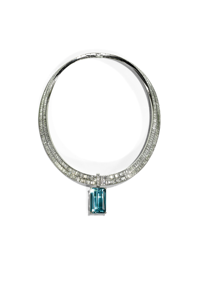 Tiffany & Co. High jewelry collier in platinum met een aquamarijn en diamanten SKU 73117690 Tiffany & Co. High jewelry collier in platinum met een aquamarijn en diamanten SKU 73117690