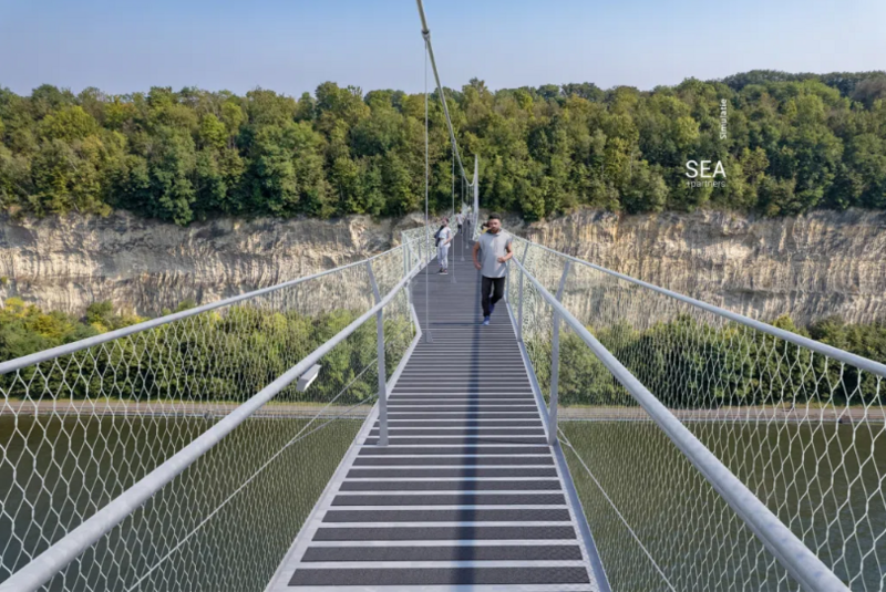 De Passerelle van Caestert, Wallonië De Passerelle van Caestert, Wallonië