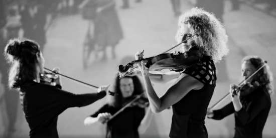 Amsterdam Sinfonietta brengt de clip Misirlou uit