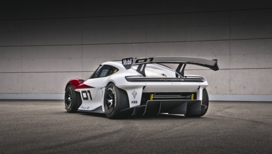 Circuitracer van de toekomst: Porsche Mission R