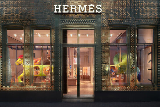 Op een drafje naar Hermès voor Horstonishment van GamFratesi