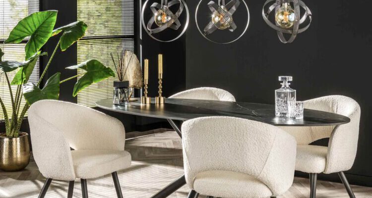 Tips voor het kopen van meubels die bij jouw ovale tafel passen