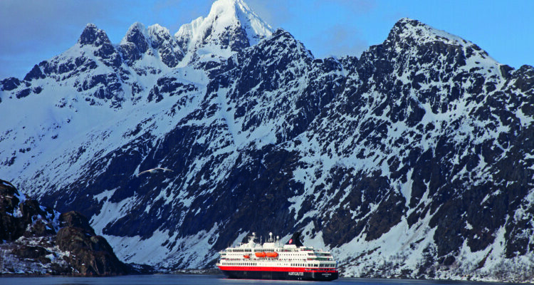 Ontdek de adembenemende fjordenkust van Noorwegen: maak de mooiste zeereis ter wereld met Hurtigruten